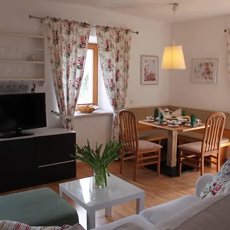 Landhaus In Laubendorf Apartament Millstatt am See